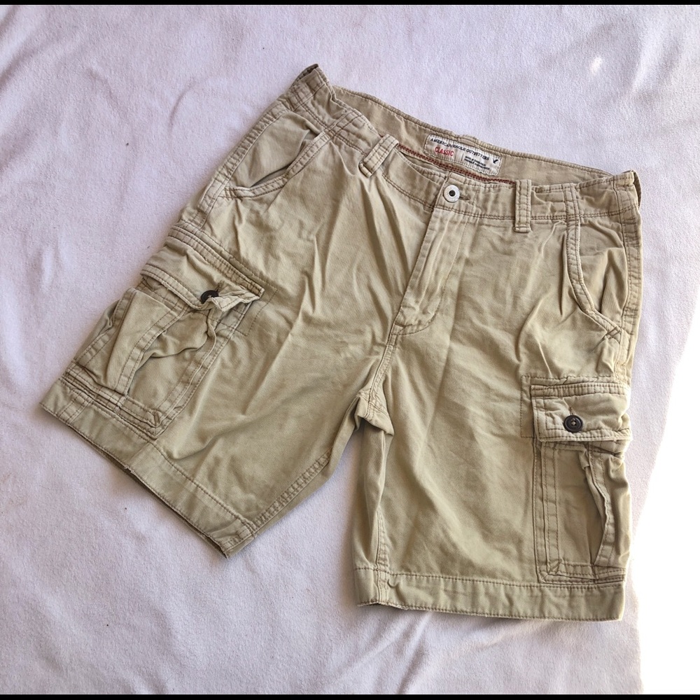 American Eagle Cargo Shorts NWOT
